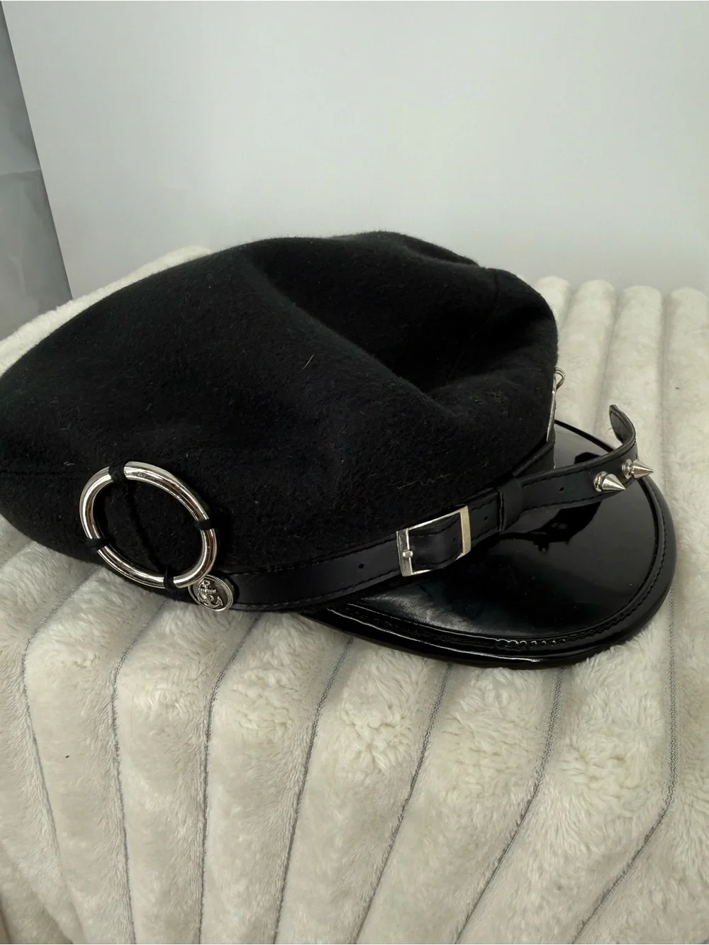 Punk Rave women’s Black Military-Style Wool Cap with Patent Visor